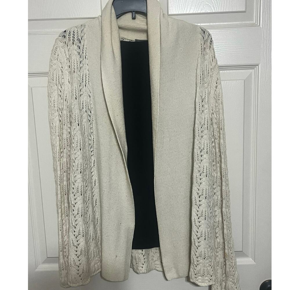 Winter White Ann Taylor Open Front Cardigan — Women’s Medium | EUC